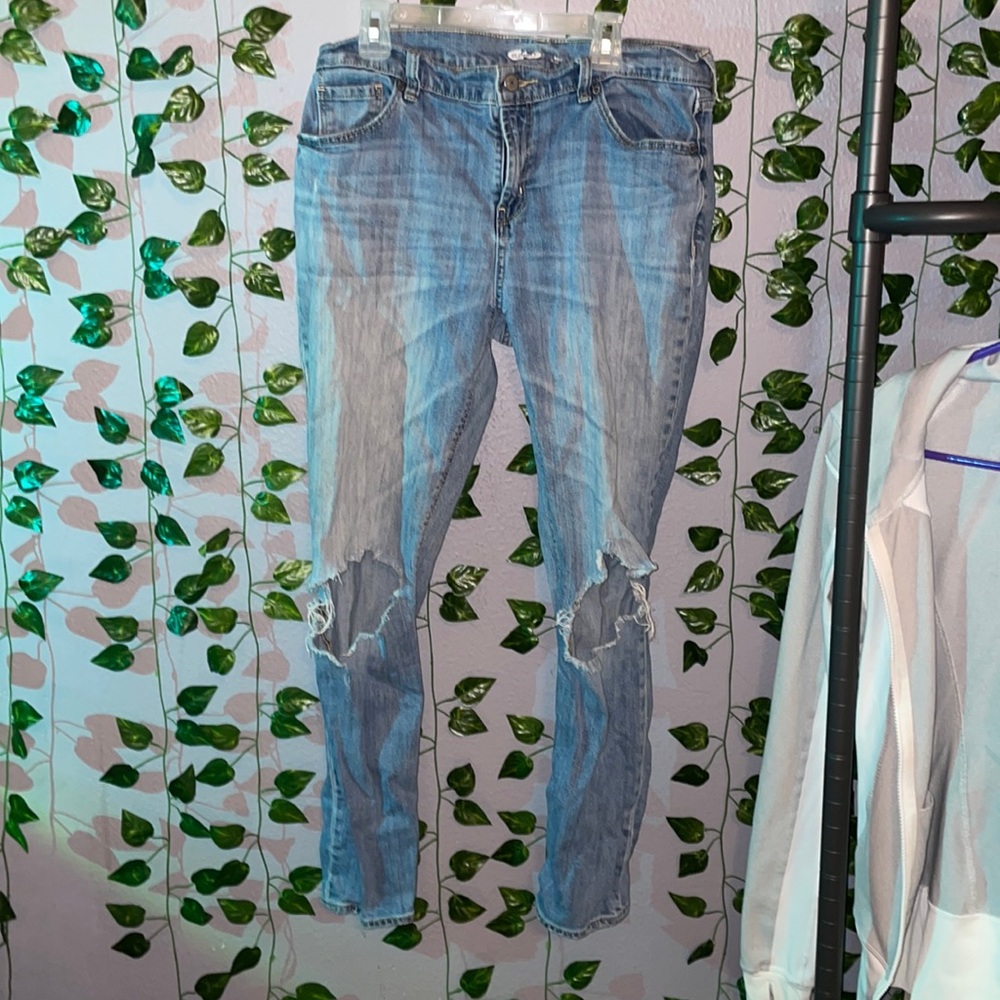 Old Navy Size 8 blue jeans, holes at knees